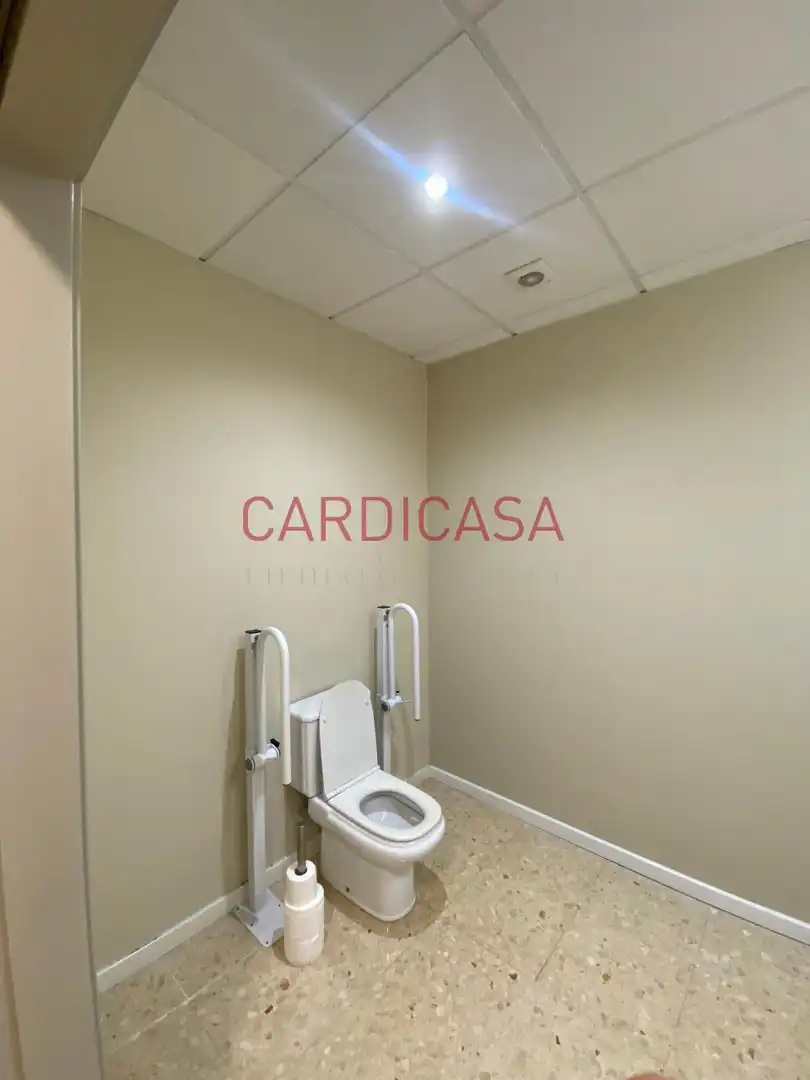 Local comercial en venta en Avenida das Camelias, imagen 20