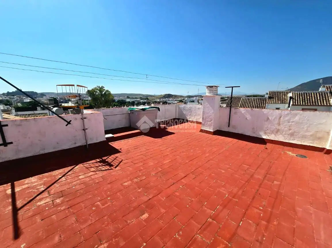 Terrassa de Casa adosada en venda en Morón de la Frontera amb Aire condicionat