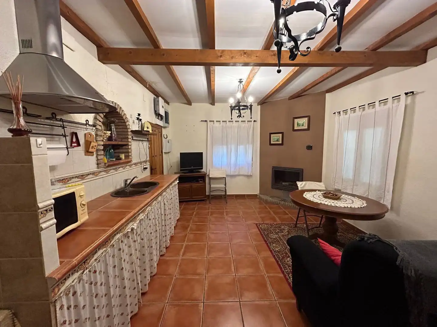 Cocina de Casa o chalet en venta en Moraleja con Aire acondicionado, Calefacción y Jardín privado