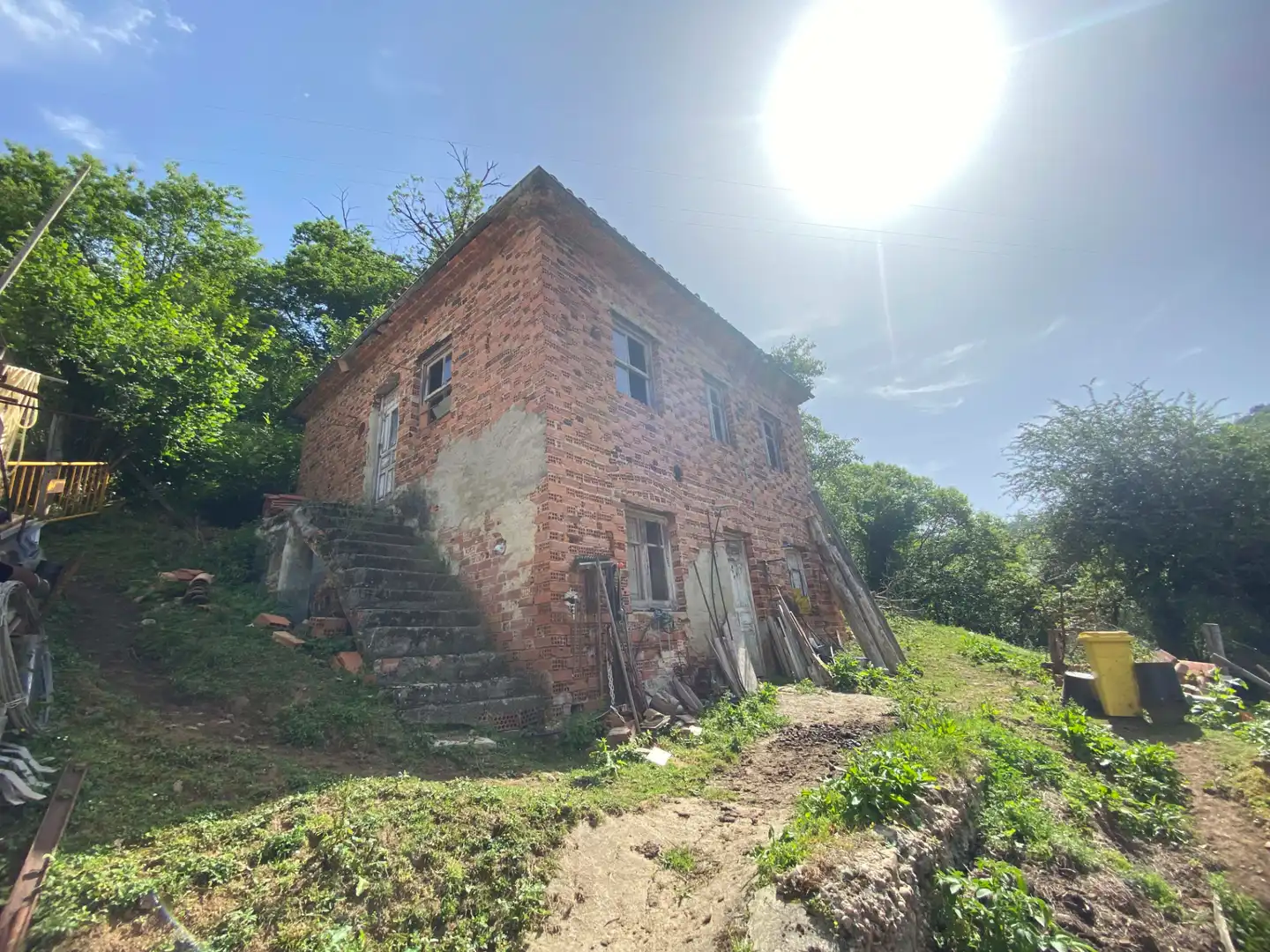 Vista exterior de Casa adosada en venta en Bimenes