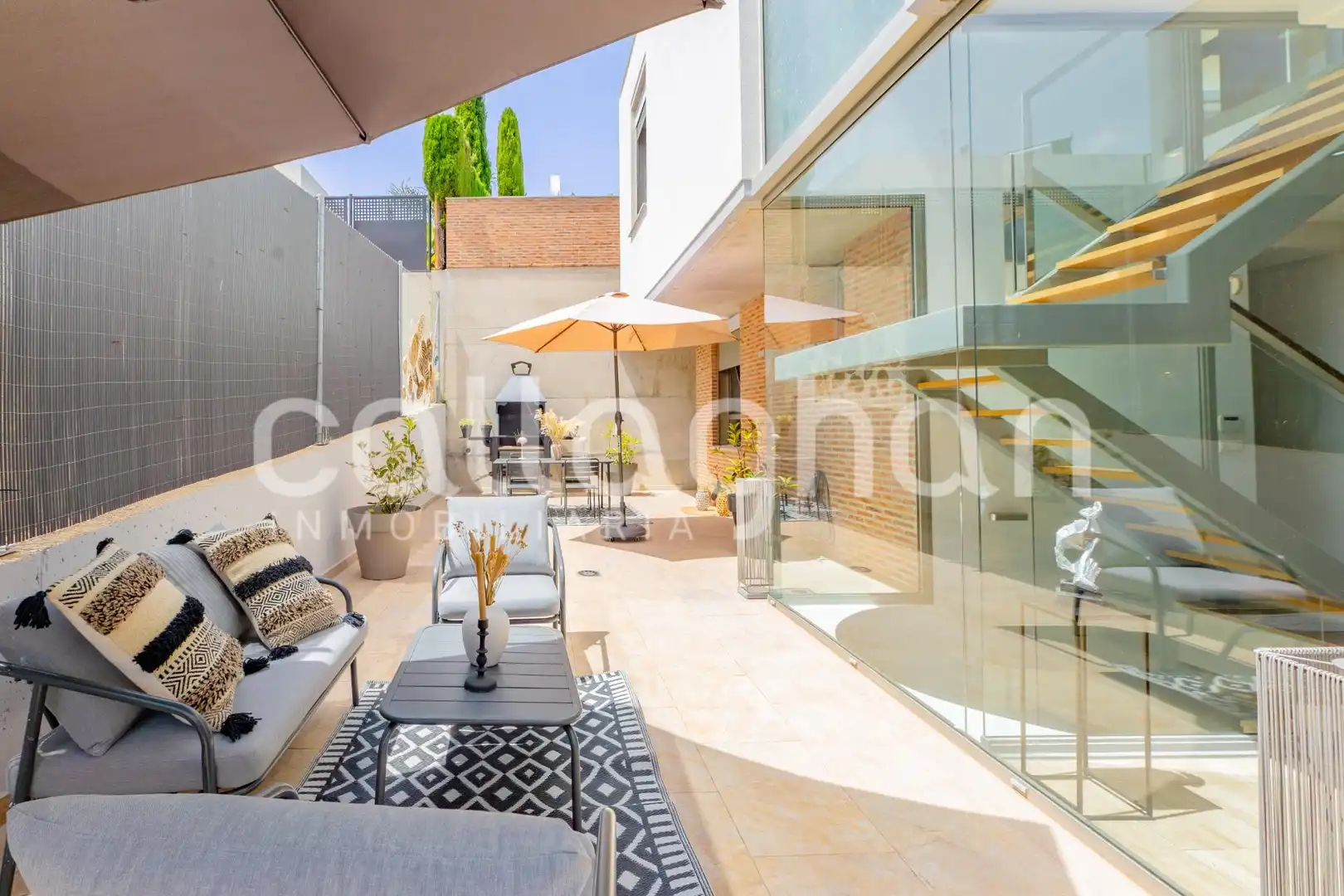 Terrasse von Haus oder Chalet zum Verkauf in Bétera mit Heizung, Privatgarten und Terrasse