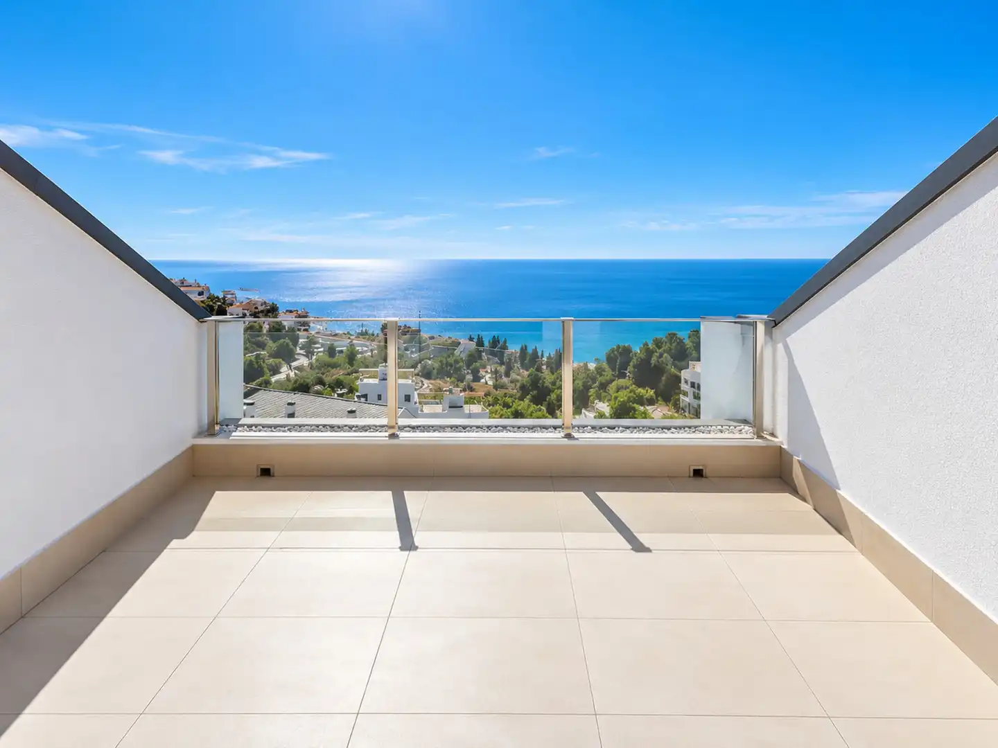 Penthouse with pool for sale in Torrequebrada, imagen 12
