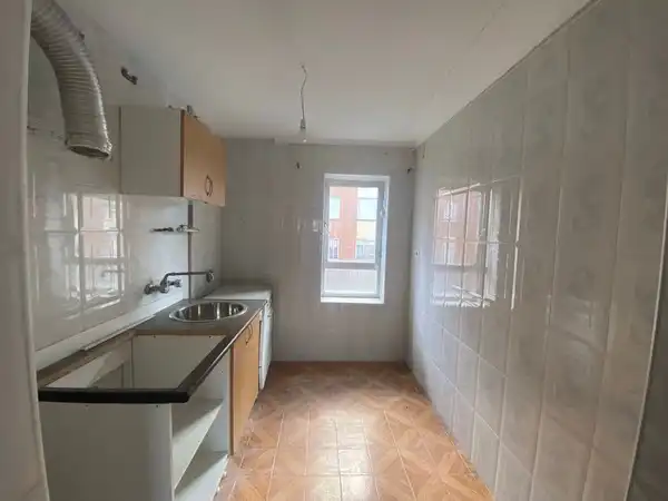 Cocina de Piso en venta en Santibáñez de la Peña