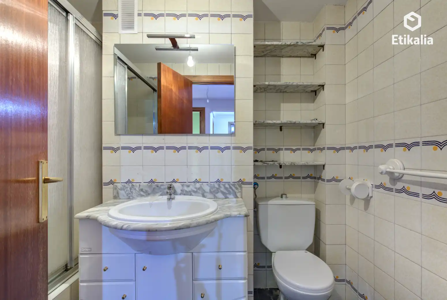 Baño de Piso en venta en Vitoria - Gasteiz con Calefacción, Terraza y Trastero
