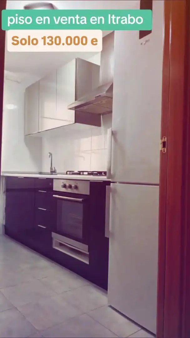 Kitchen of Flat for sale in Ítrabo  with Furnished