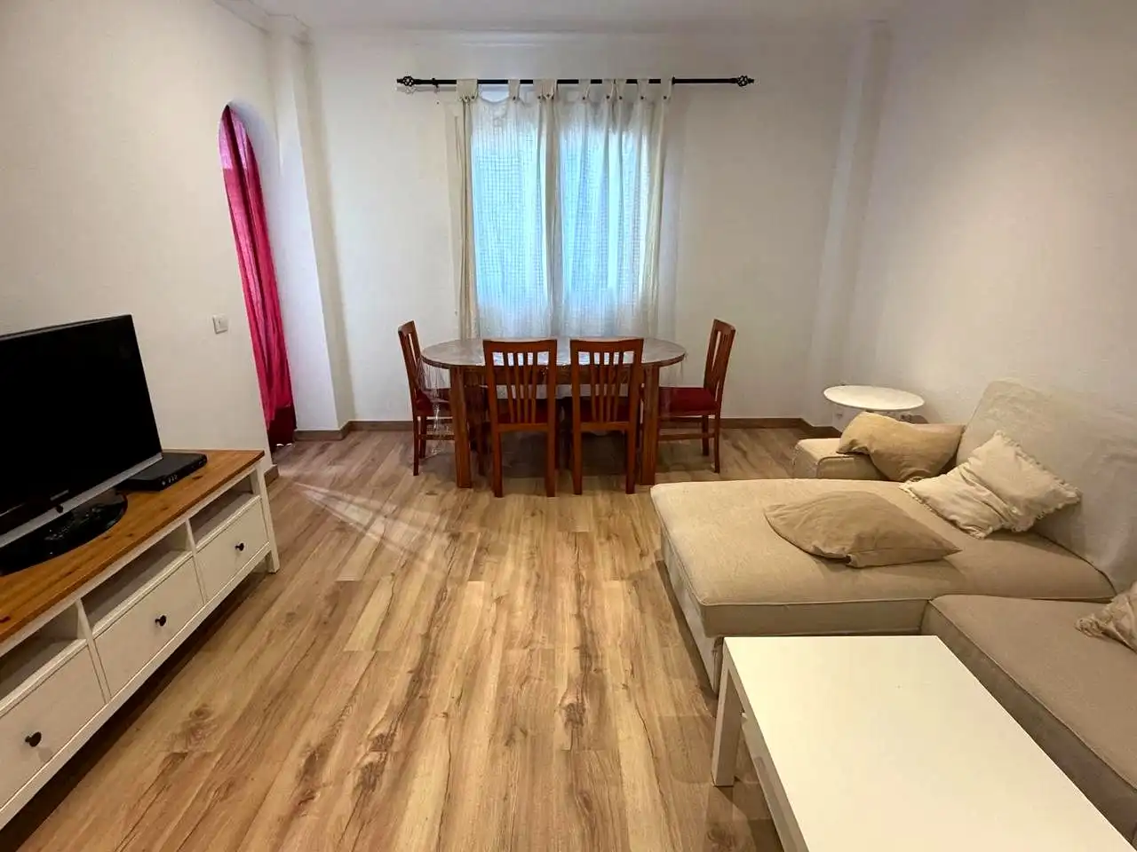 Living room of Flat for rent in Santa Cruz de Tenerife  with Furnished and Balcony