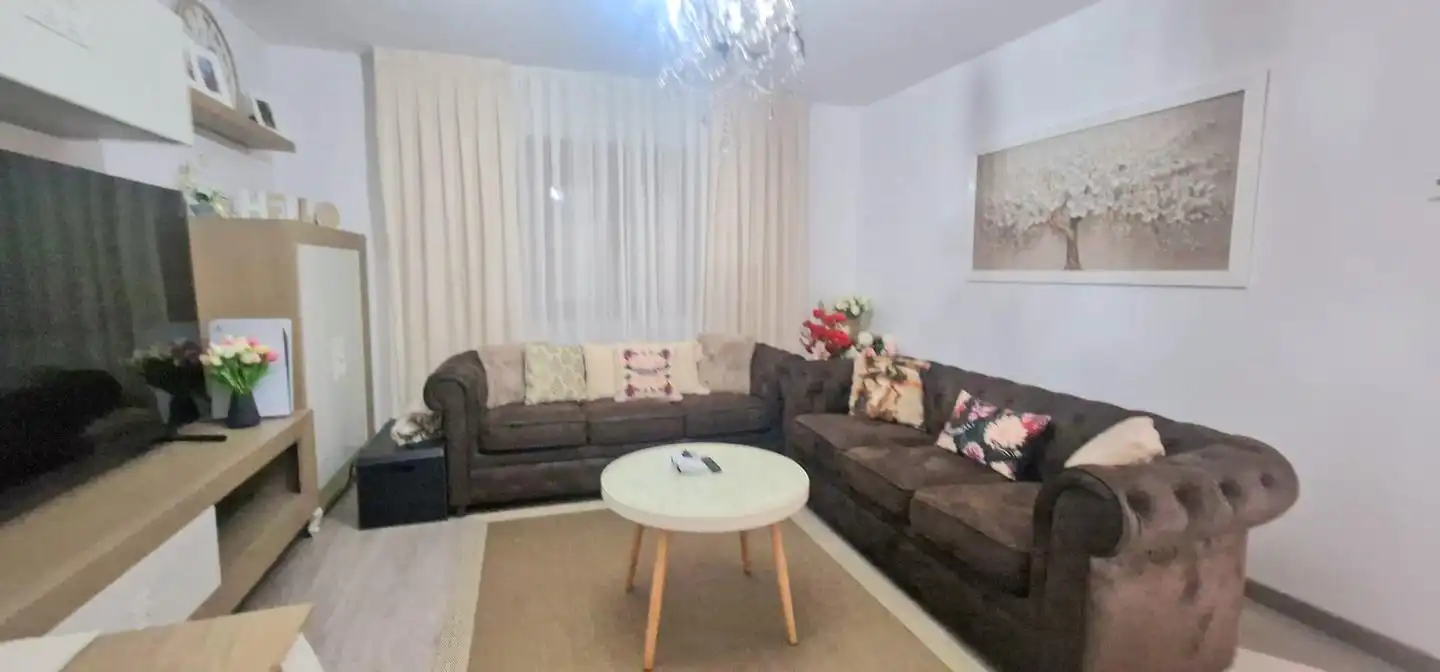 Sala d'estar de Casa o xalet en venda en Cadrete amb Aire condicionat, Calefacció i Jardí privat