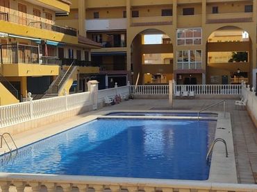Landhaus mit Pool zum Verkauf in N/A