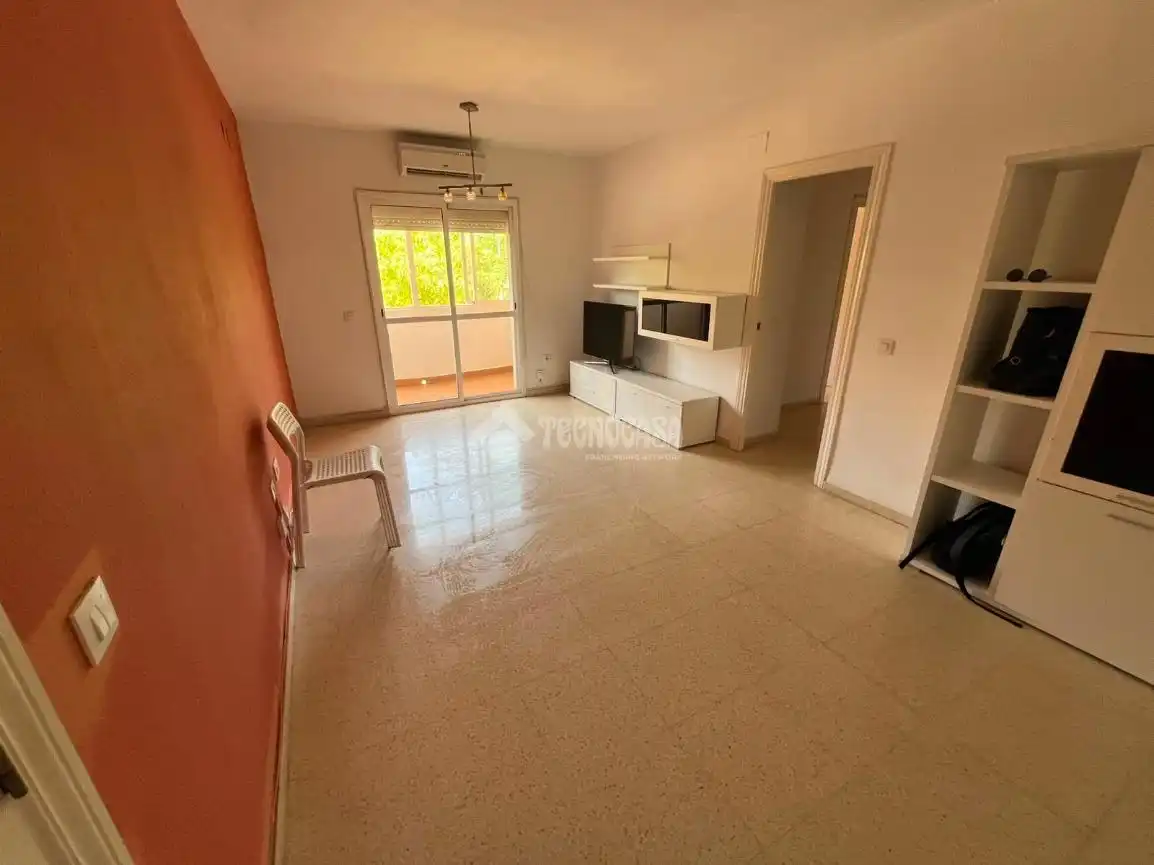 Habitación de Piso en venta en Dos Hermanas con Terraza