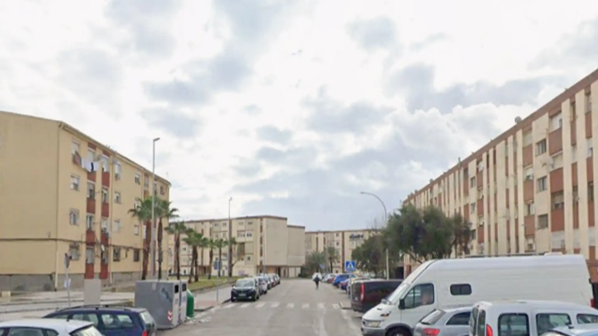 Vista exterior de Piso en venta en La Línea de la Concepción con Terraza