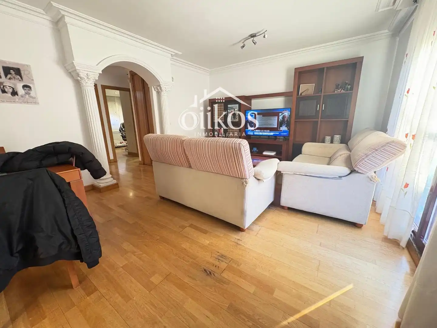 Sala de estar de Casa adosada en venta en Salamanca con Calefacción y Balcón