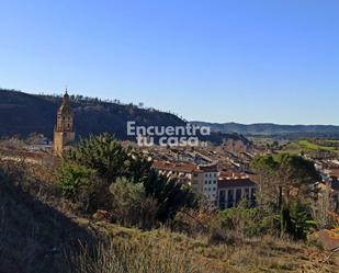 Außenansicht von Grundstücke zum verkauf in Puente la Reina / Gares