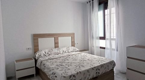 Foto 2 de Apartamento de alquiler en Plaza del Vizconde de Miranda, Casco Histórico - Ribera - San Basilio, Córdoba Capital