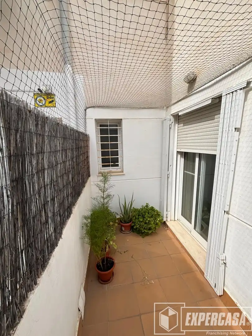 Balcony of Flat for sale in Albal  with Air Conditioner, Terrace and Storage room
