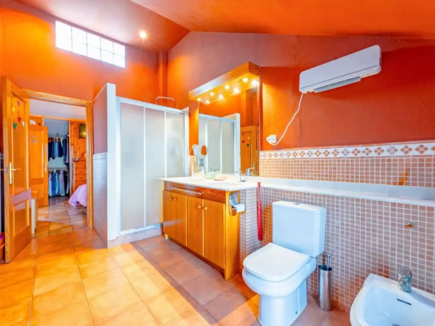 Bathroom of Houses for sale in Benifaió  with Terrace, Storage room and Swimming Pool