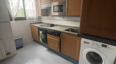 Foto 2 de Piso en venta en Calle de la Fanega, Girón, Valladolid Capital