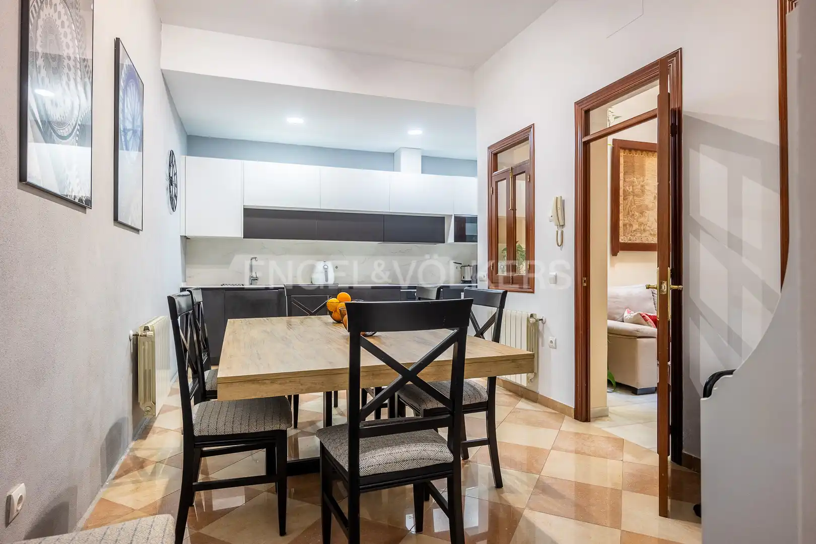 Kitchen of Houses for sale in Sevilla  with Air Conditioner, Heating and Storage room