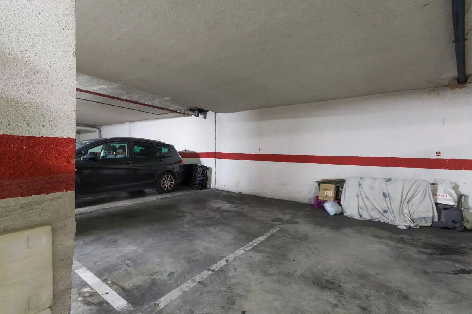 Parkplatz von Büro zum Verkauf in Gandia mit Klimaanlage und Heizung