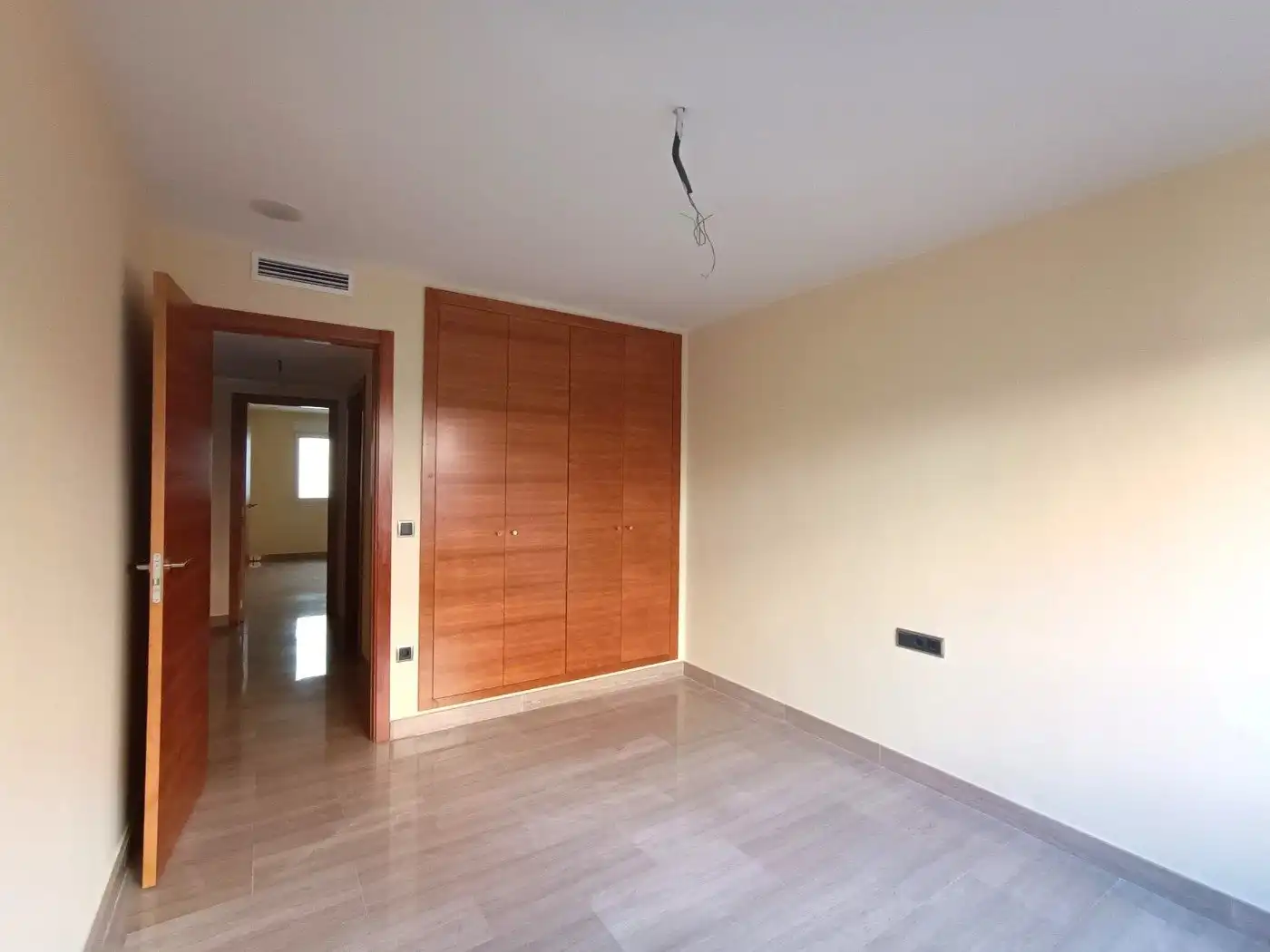 Habitación de Piso en venta en Gandia con Aire acondicionado y Calefacción