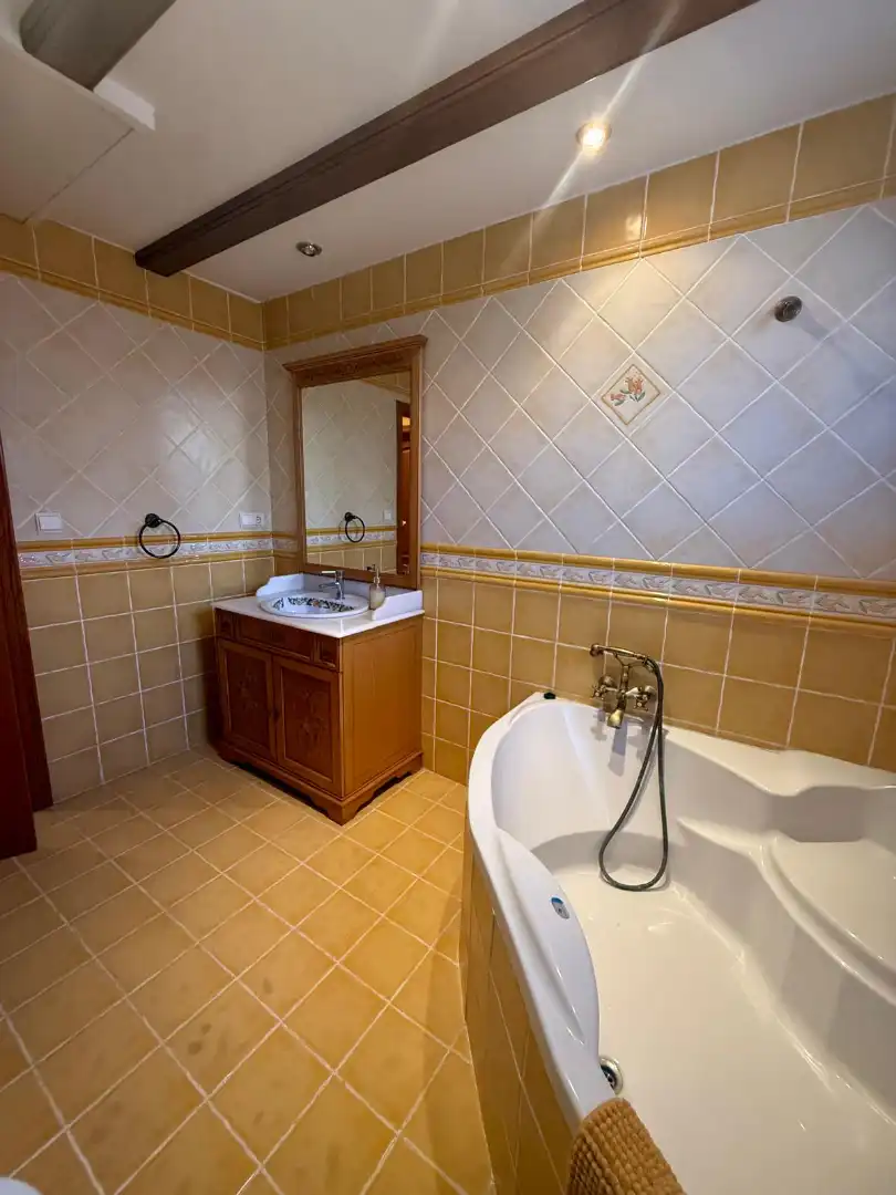 Baño de Casa adosada en venta en Sedaví con Amueblado