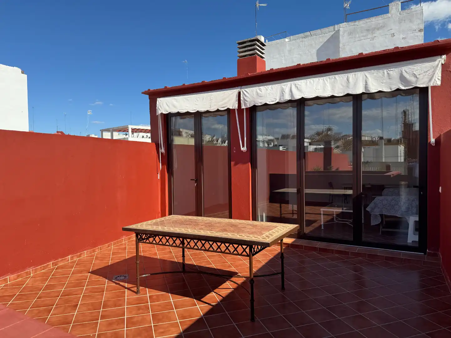 Terrasse von Dachboden zur Miete in Alcalá de Guadaira mit Klimaanlage, Terrasse und Ofen
