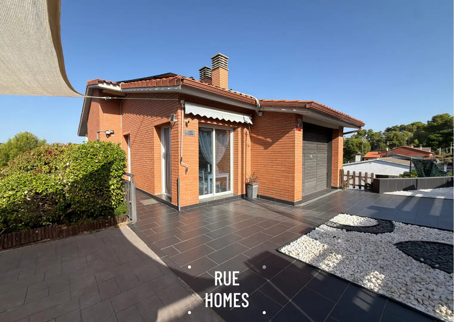 Detached house with terrace for sale in Camí d'Ullastrell 20, imagen 4