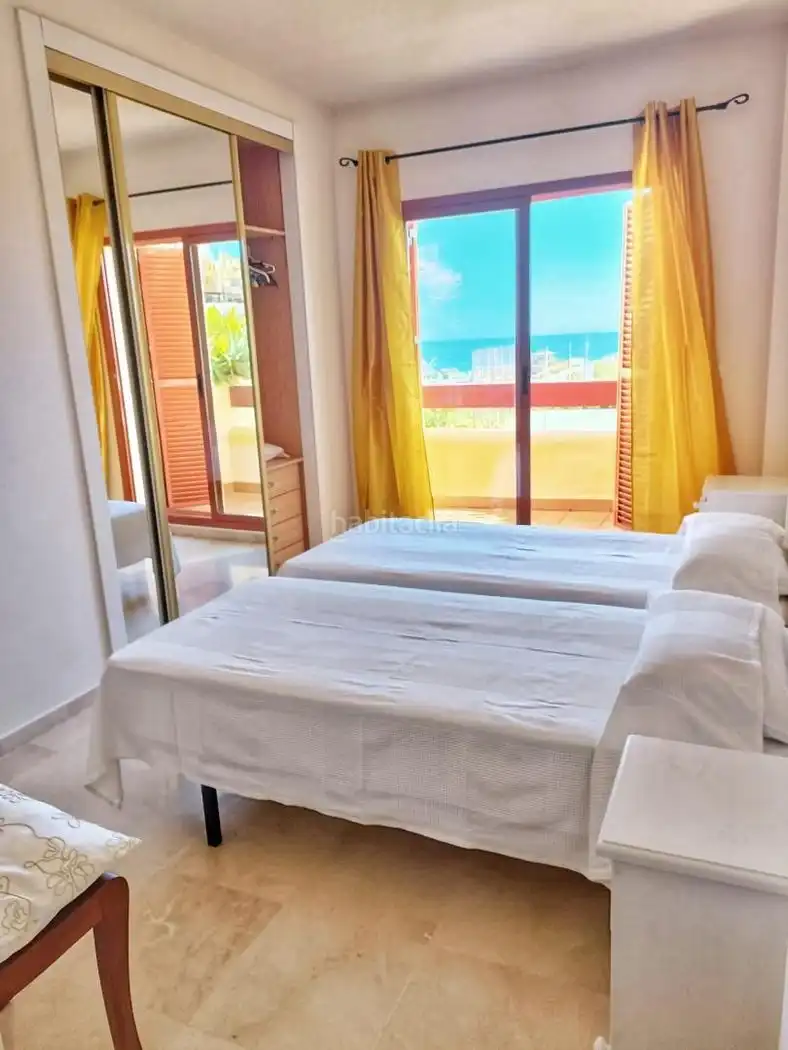 House with pool to rent in Avenida Suecia 56, imagen 18