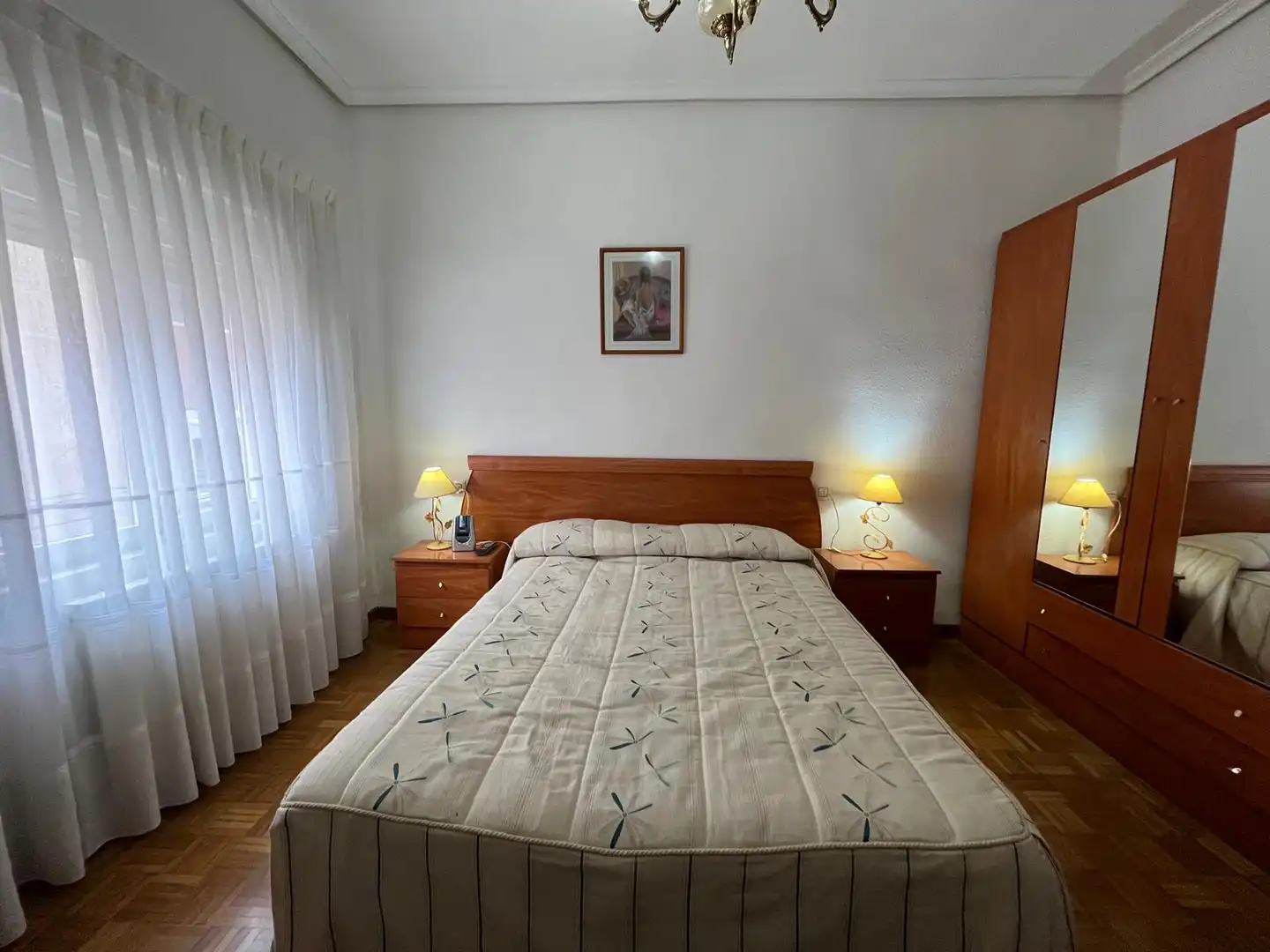 Habitación de Piso de alquiler en Valladolid con Calefacción, Amueblado y Horno