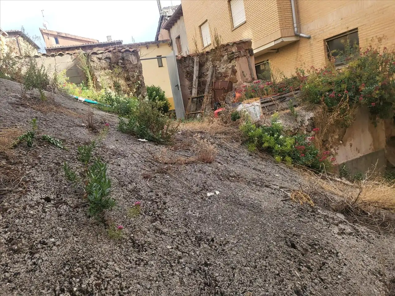 Residencial en venda en Pradoluengo
