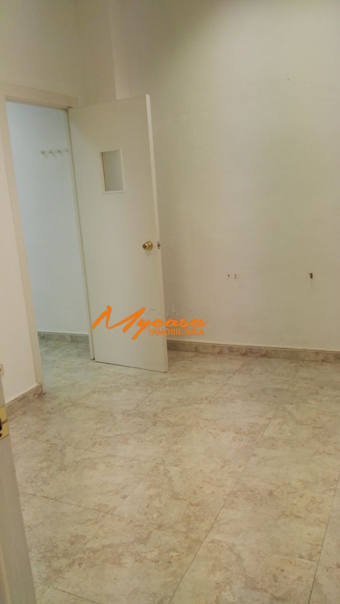 Premises for sale in Villaviciosa de Odón  with Air Conditioner
