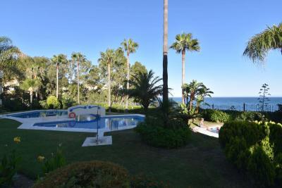 Jardí de Pis en venda en Benalmádena amb Aire condicionat i Terrassa