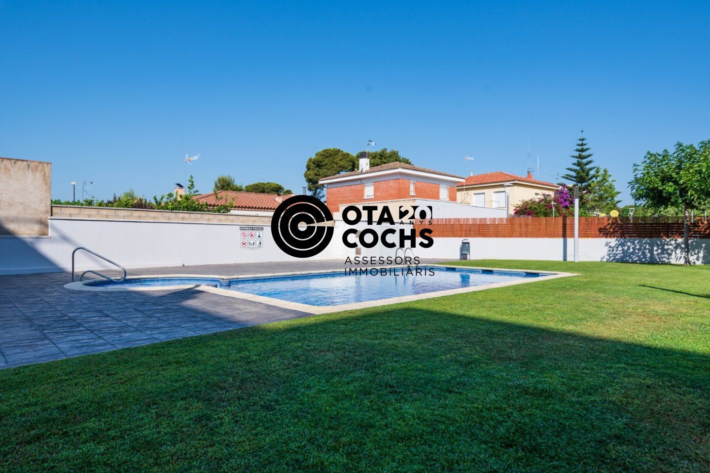 Piscina de Planta baixa en venda en Reus amb Aire condicionat, Calefacció i Jardí privat