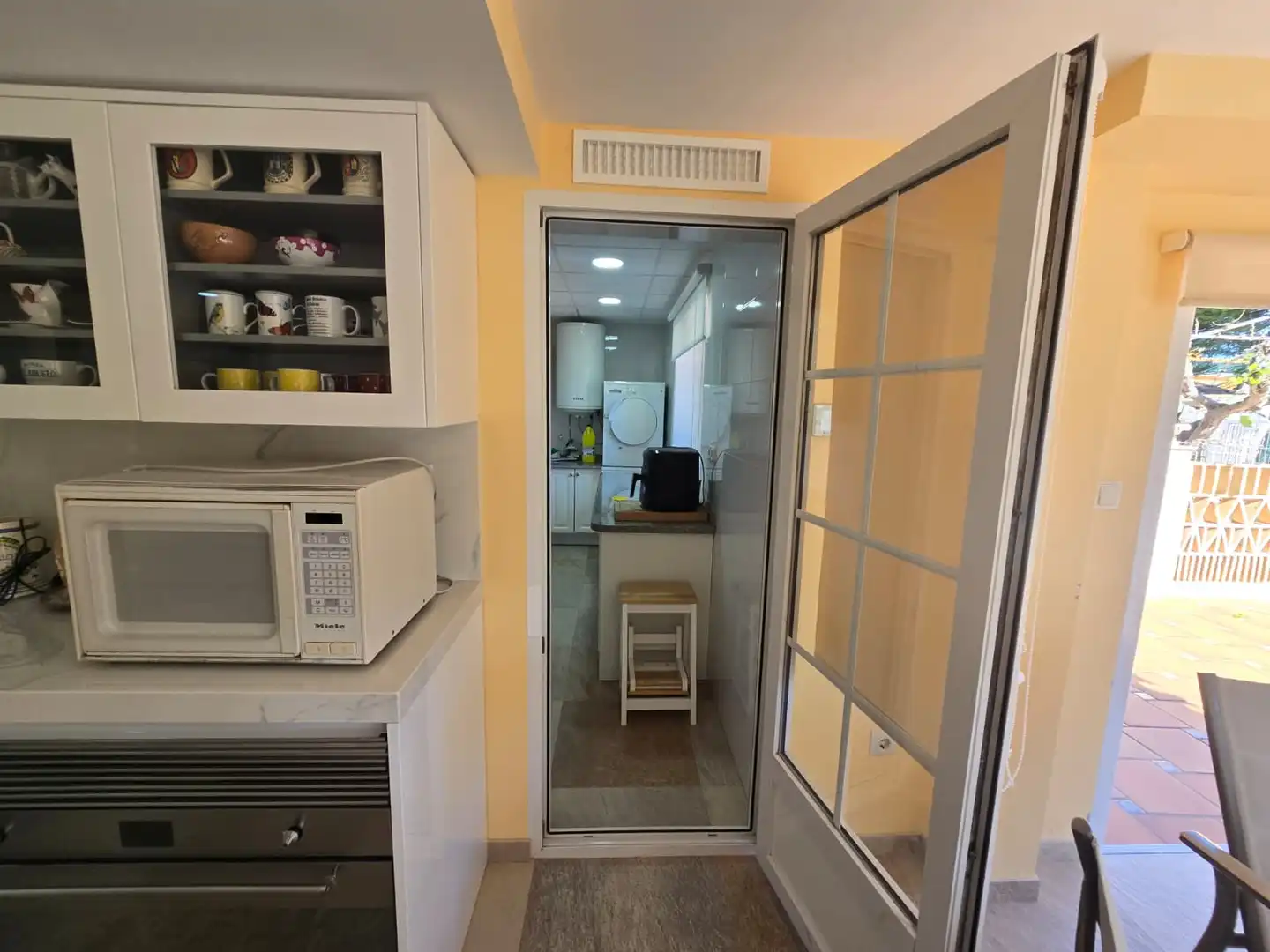 Cuina de Casa o xalet en venda en Orihuela amb Aire condicionat, Calefacció i Jardí privat