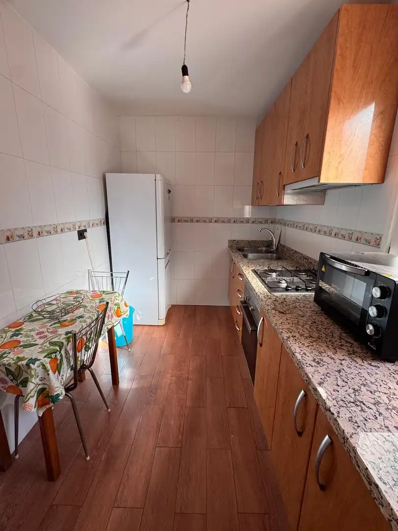 Küche von Wohnung zur Miete in Granada mit Möbliert
