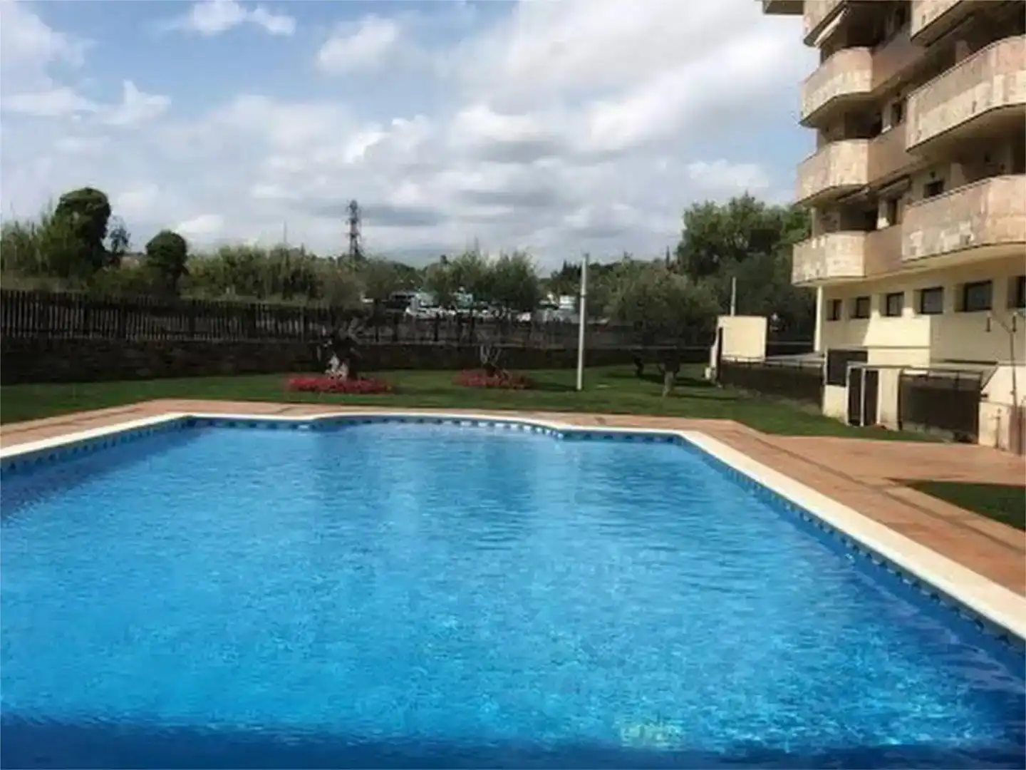 Piscina de Piso de alquiler en Lloret de Mar con Aire acondicionado, Parquet y Piscina