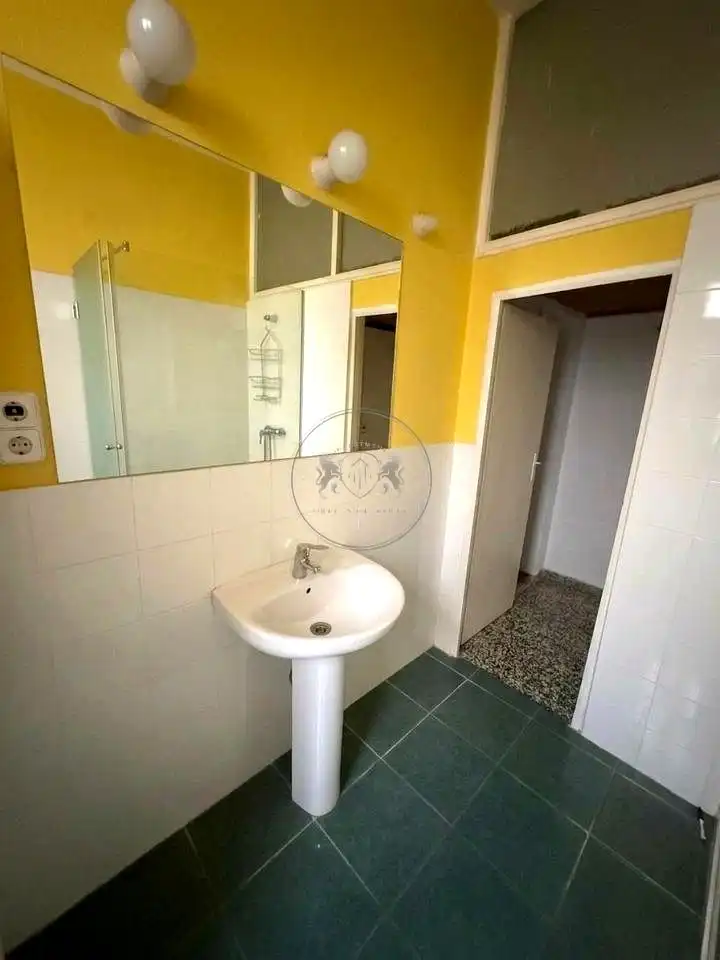 Bathroom of Flat for sale in Madrid  with Balcony