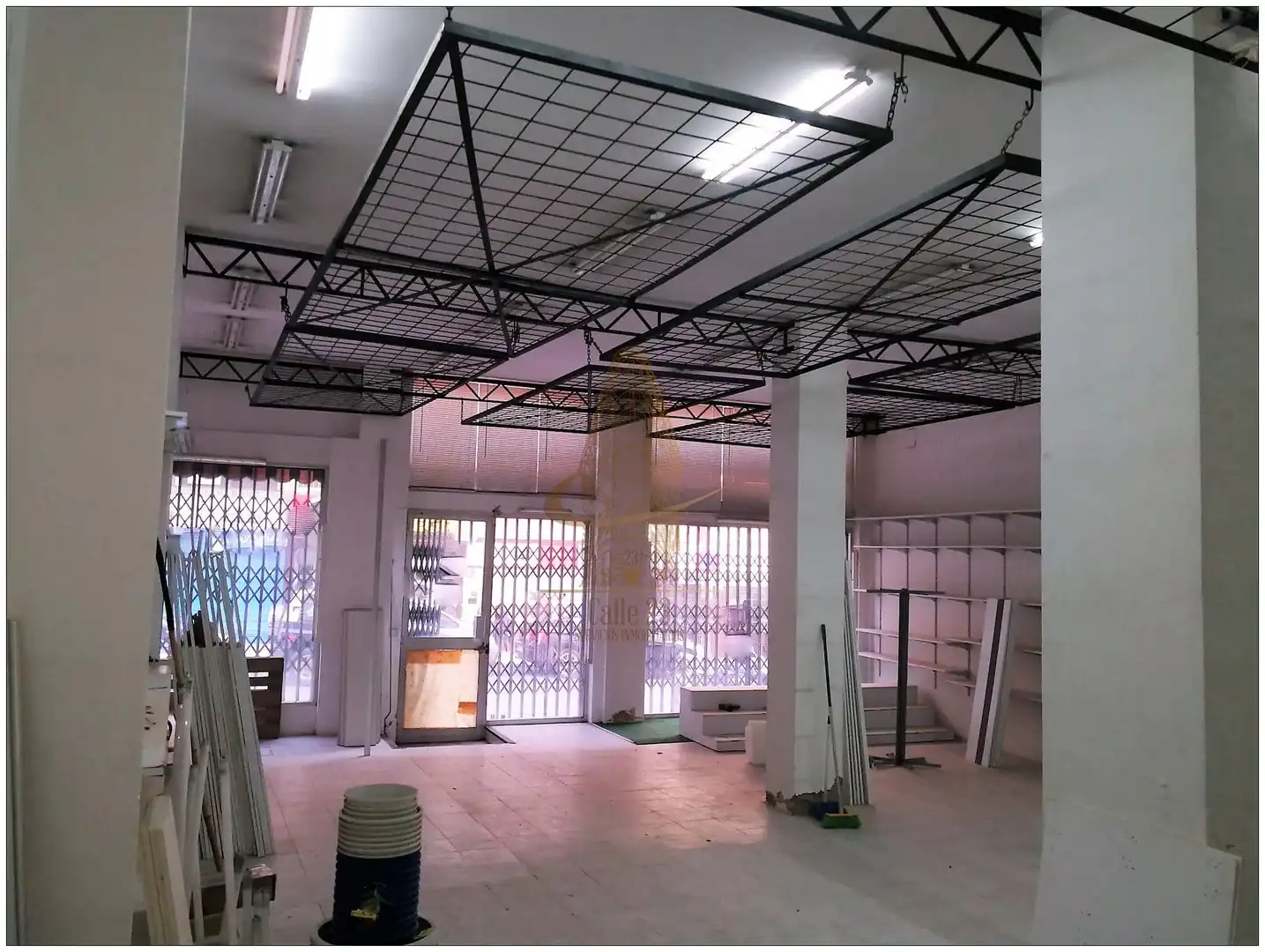 Local comercial en alquiler en Centro