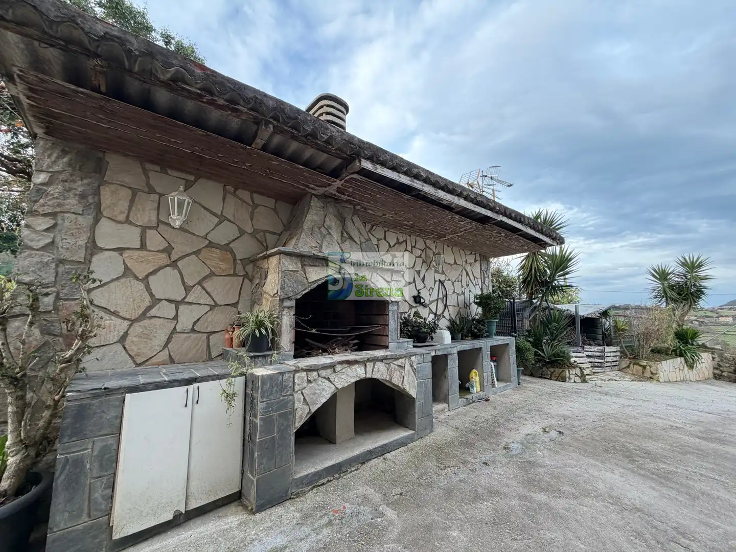 Terraza de Casa o chalet en venta en Castro-Urdiales con Calefacción, Jardín privado y Terraza