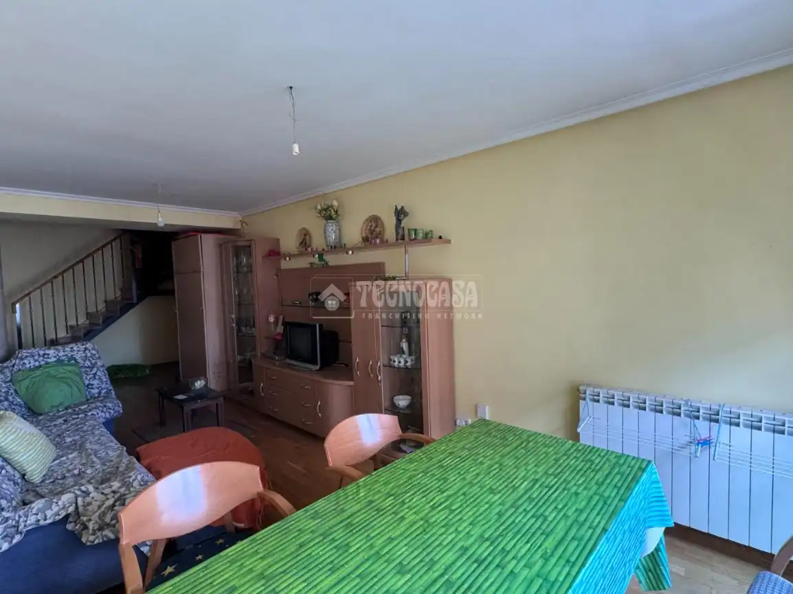 Living room of Flat for sale in León Capital   with Heating and Parquet flooring