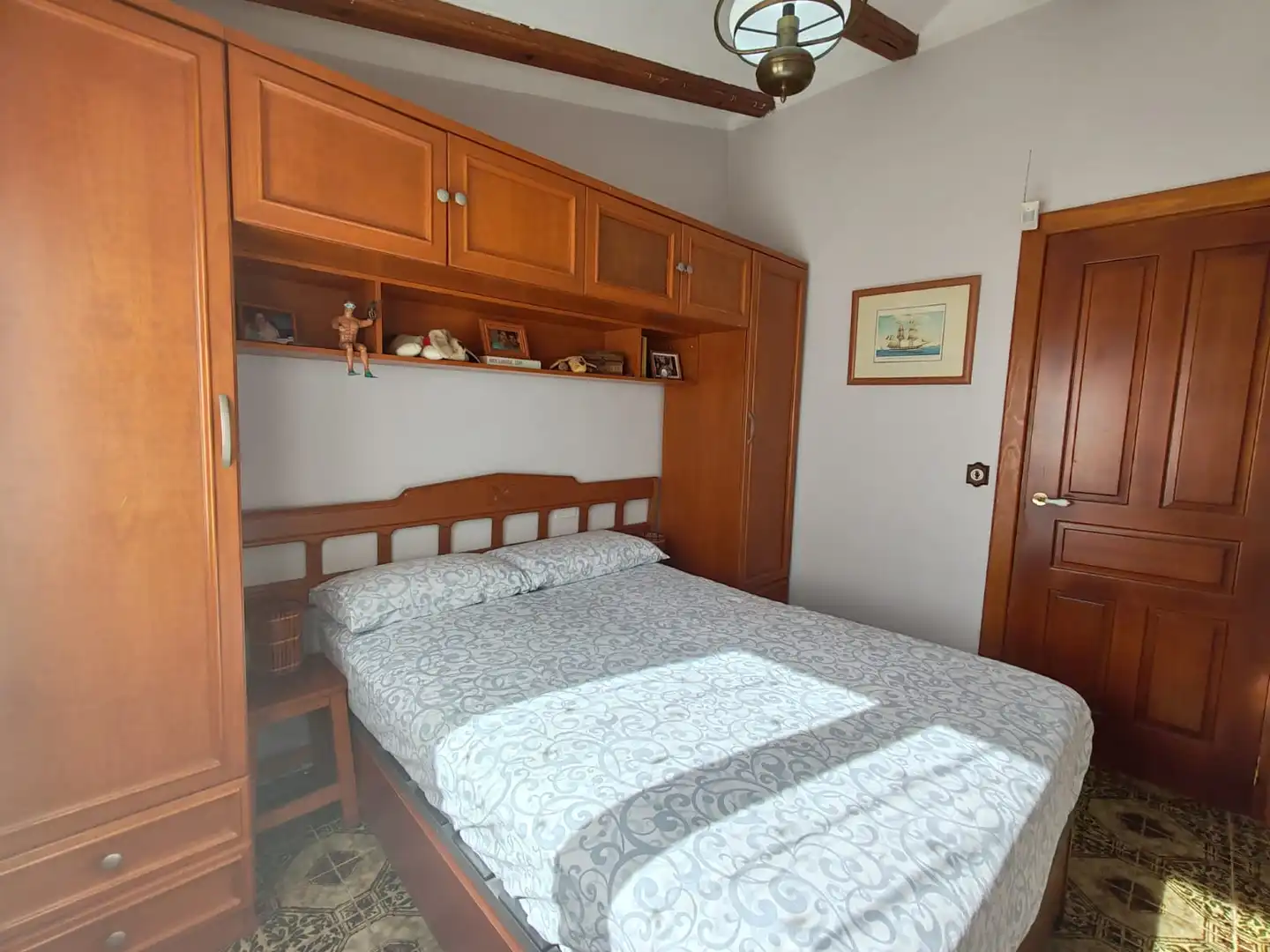 Habitación de Casa adosada en venta en Castellón de la Plana / Castelló de la Plana con Calefacción, Jardín privado y Terraza