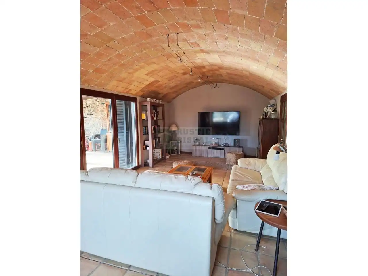 Sala de estar de Finca rústica en venta en Corçà con Aire acondicionado, Calefacción y Terraza