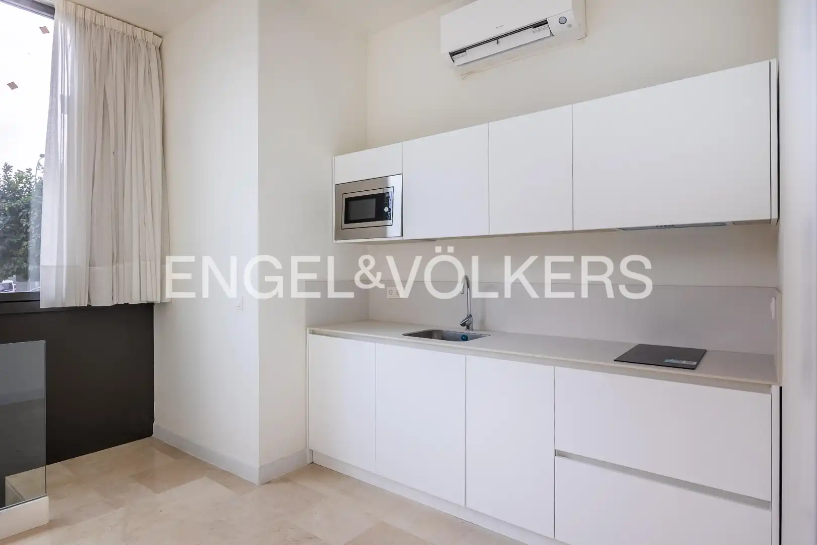 Cocina de Piso en venta en Sevilla con Aire acondicionado y Calefacción
