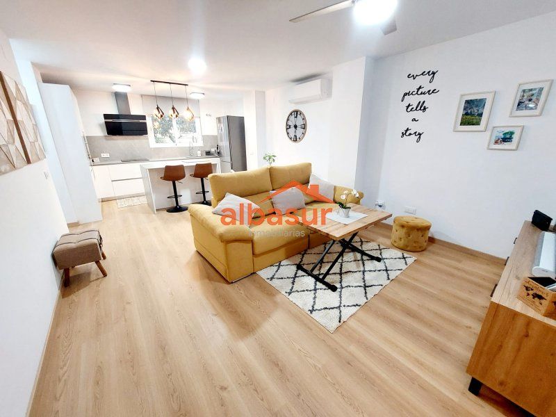 Living room of Flat for sale in  Córdoba Capital  with Air Conditioner, Heating and Parquet flooring