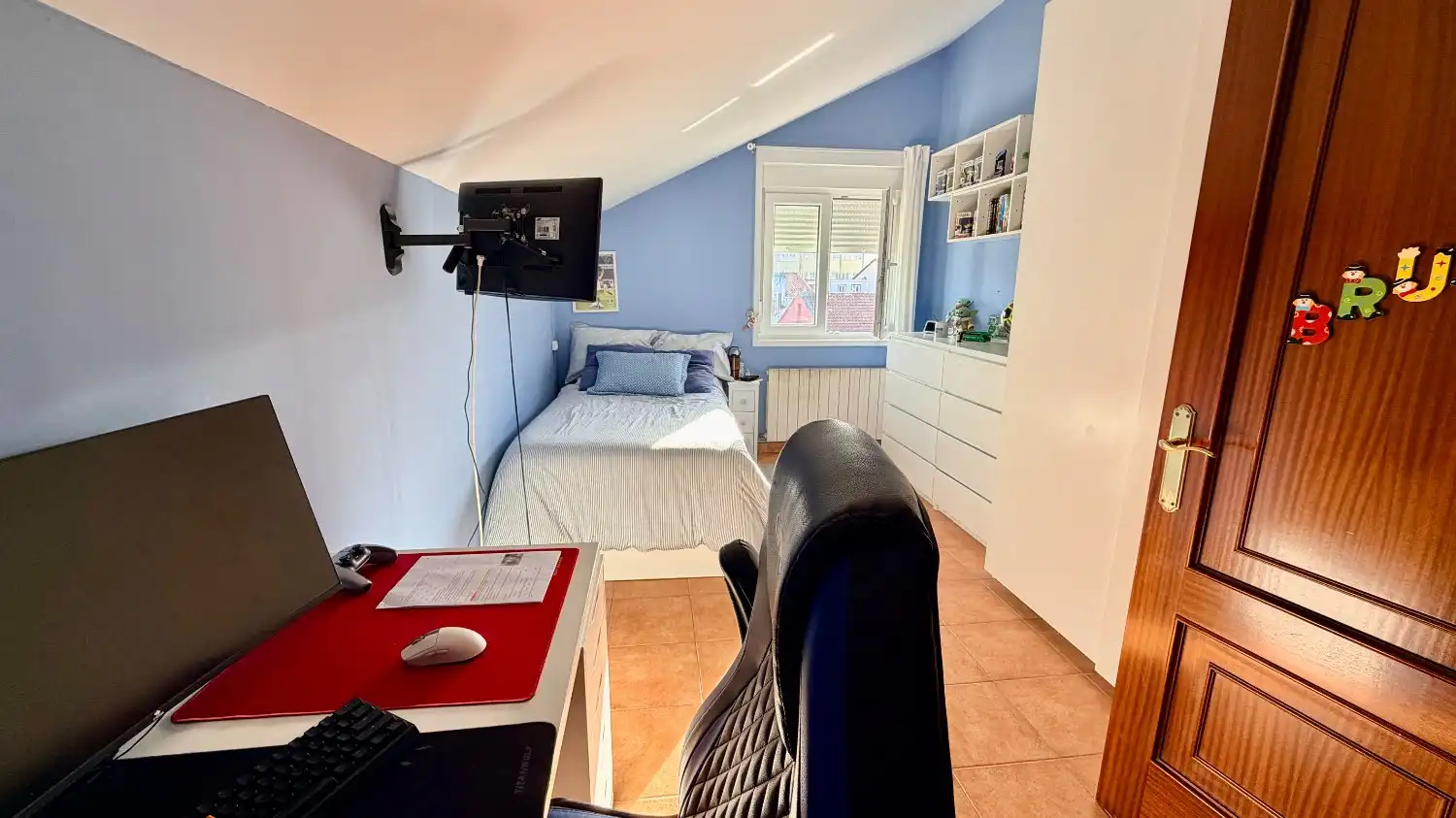 Dormitori de Casa o xalet en venda en Mugardos amb Calefacció, Terrassa i Traster