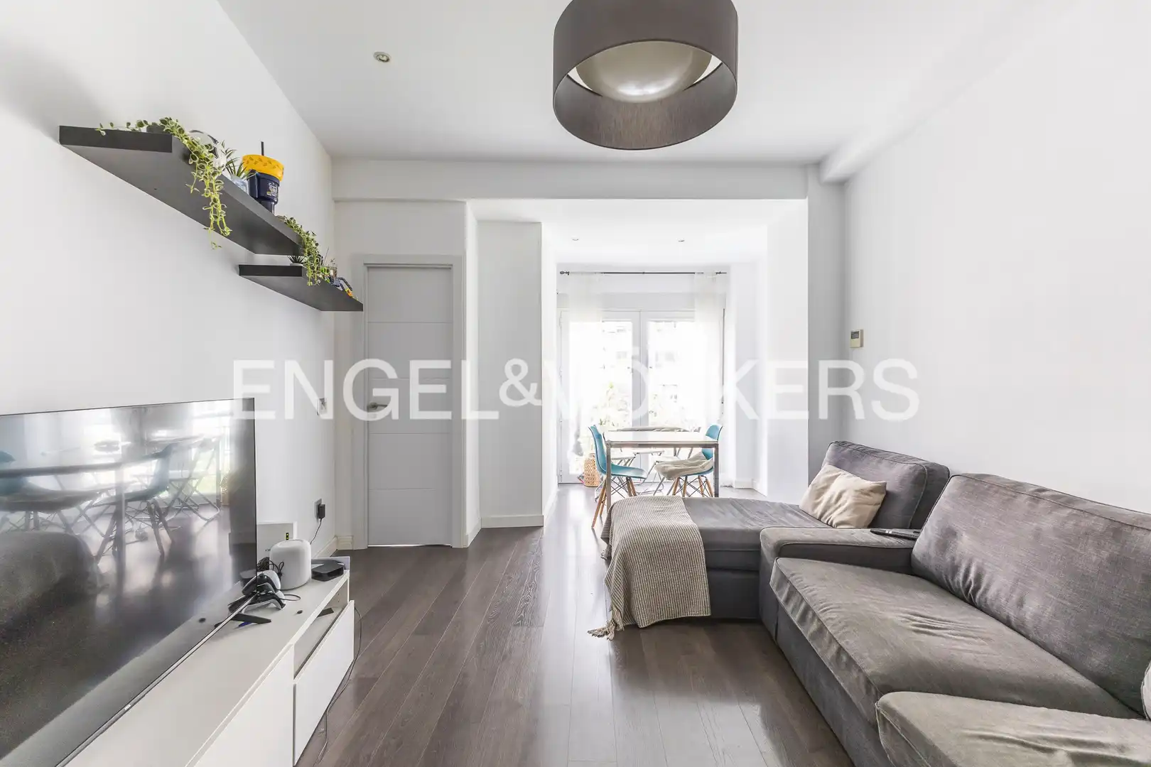 Vista exterior de Piso de alquiler en Madrid con Aire acondicionado, Calefacción y Amueblado