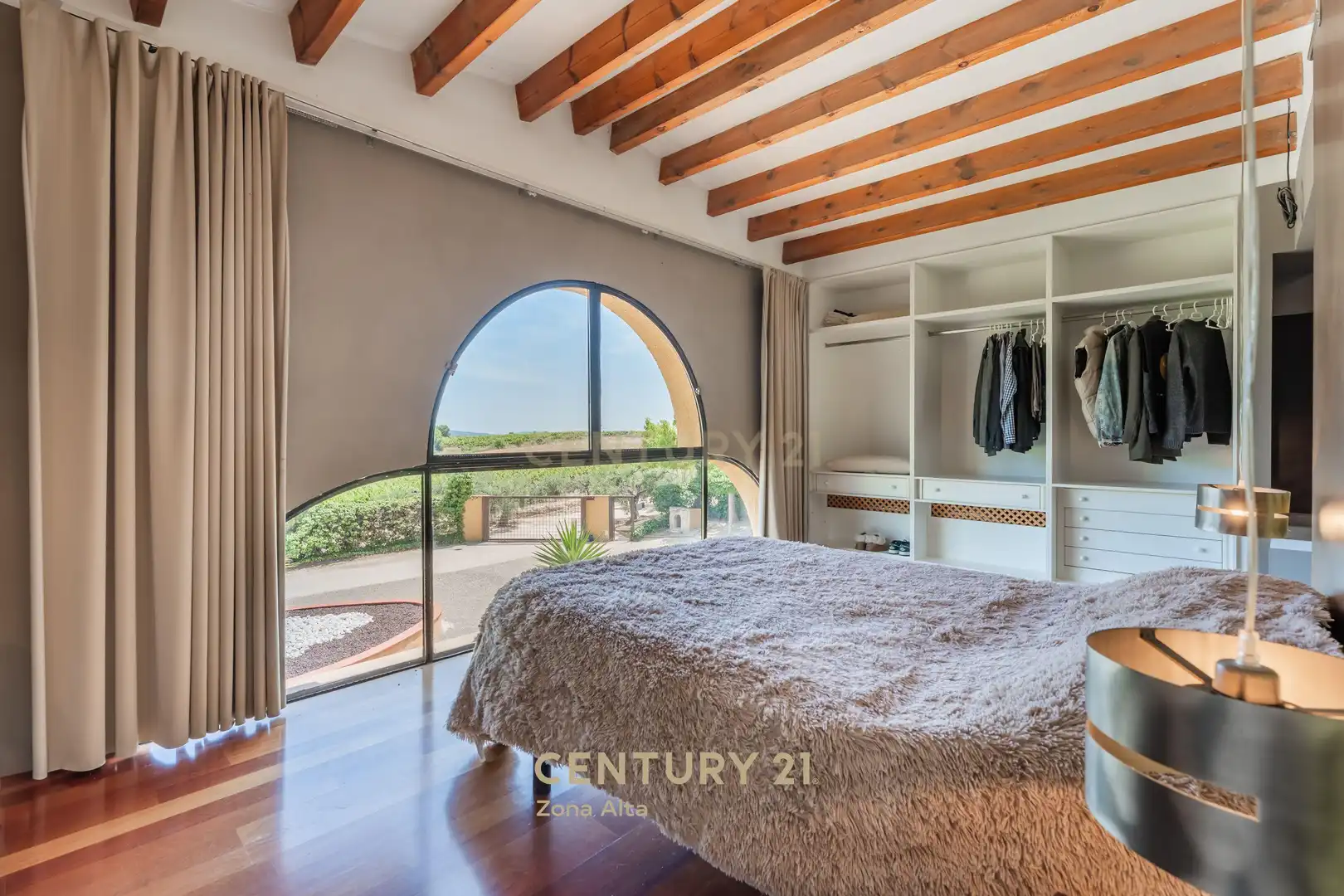 Dormitori de Casa o xalet en venda en Castellví de la Marca amb Piscina