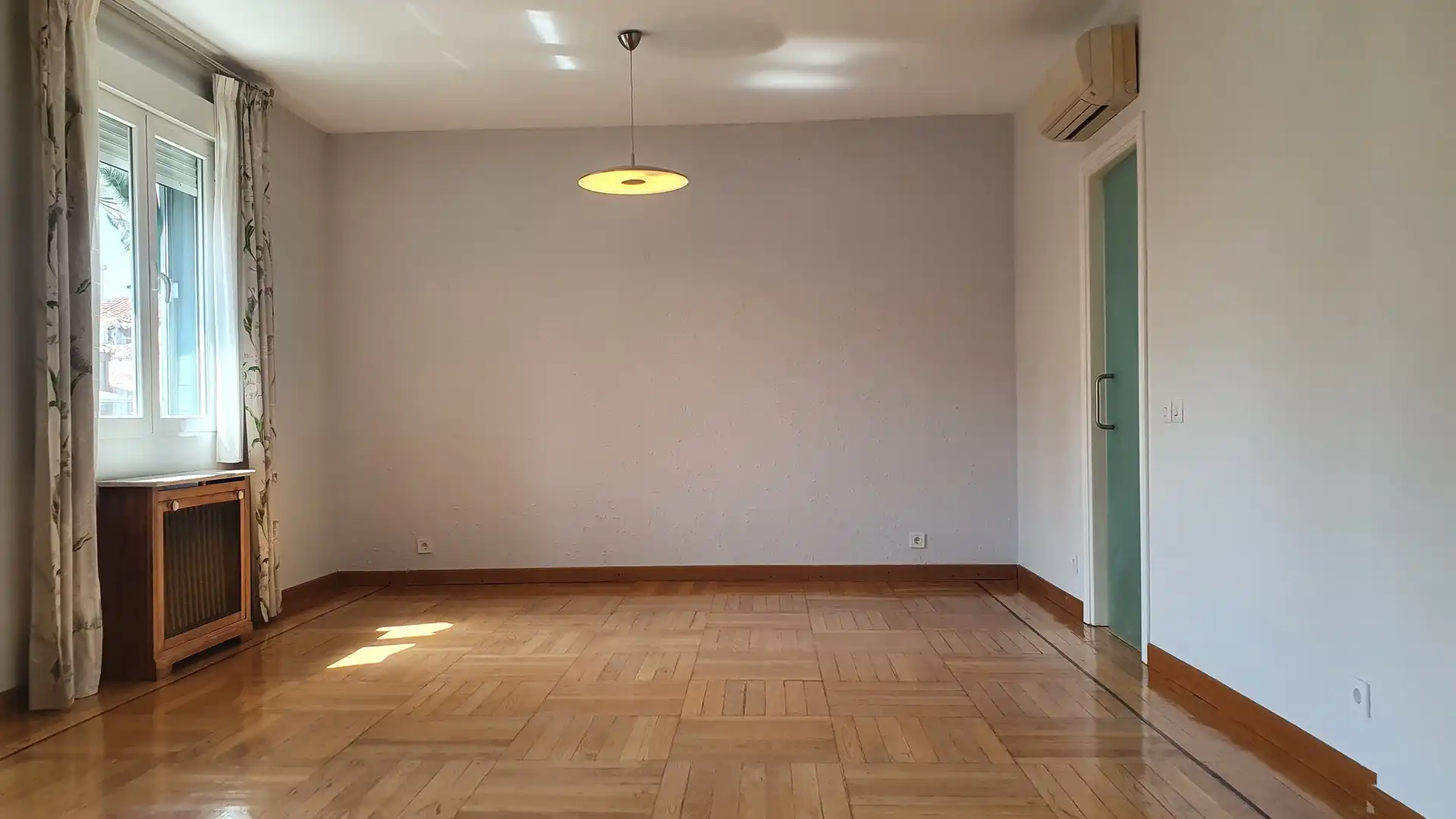 Flat for rent in Calle de San Bernardo, Universidad - Malasaña