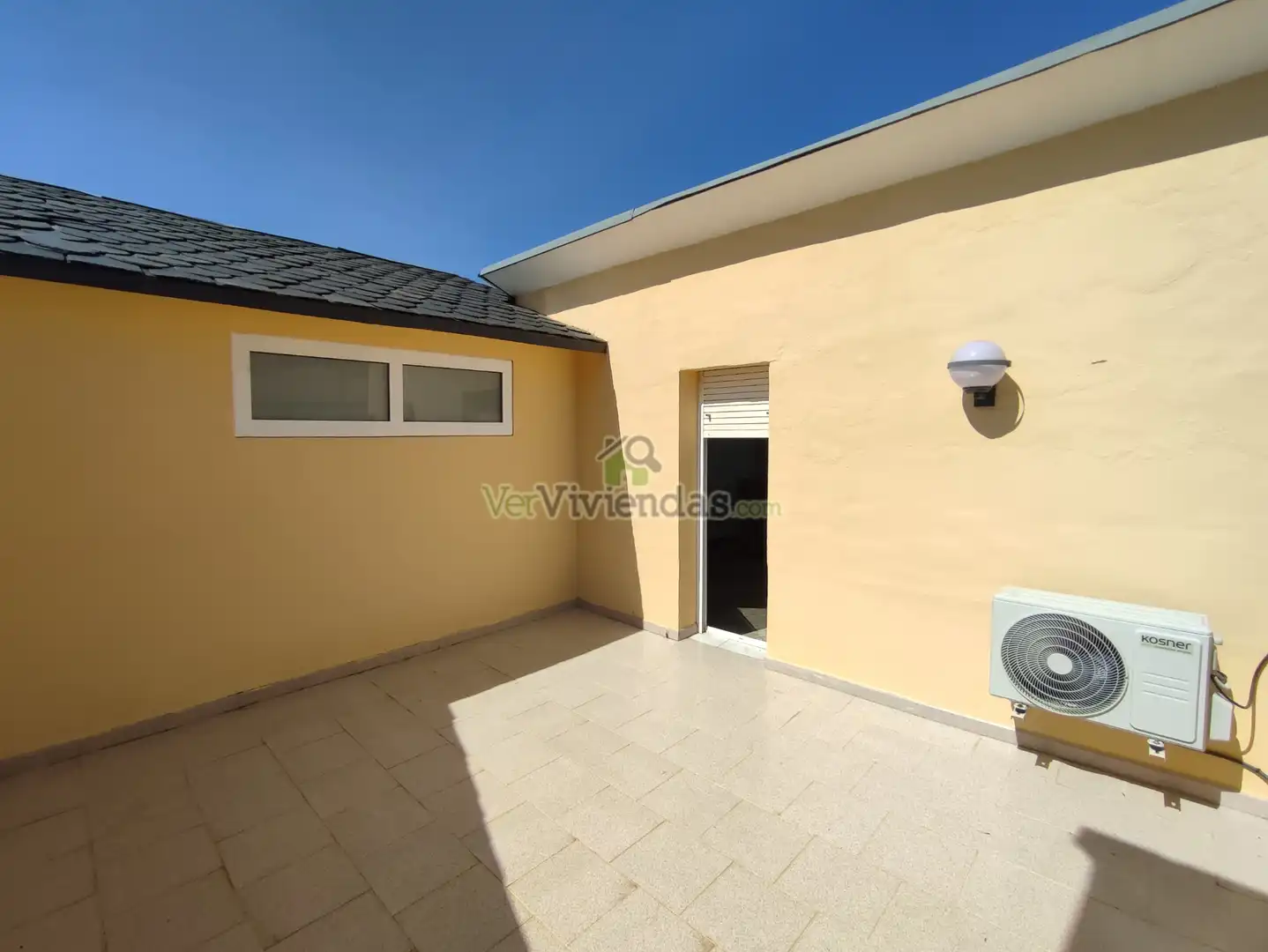 Exterior view of Houses for sale in Masquefa  with Air Conditioner, Heating and Private garden