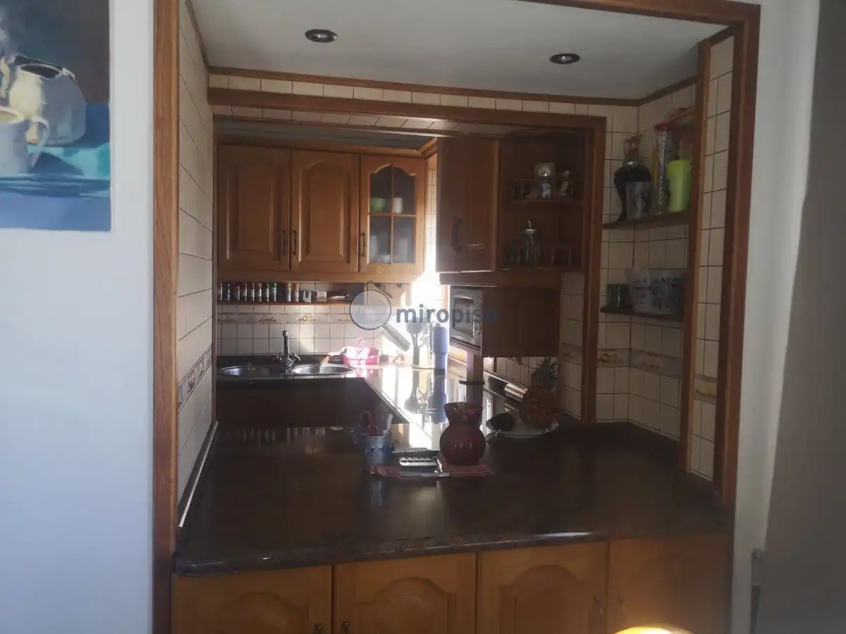 Cuina de Casa o xalet en venda en Villa de Mazo amb Jardí privat, Terrassa i Traster