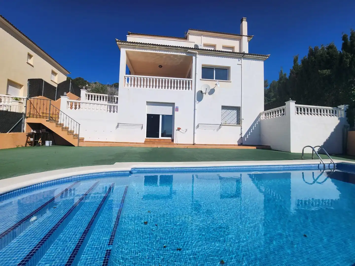Chalet con terraza en venta en Els Masos - Els Garrofers, imagen 5